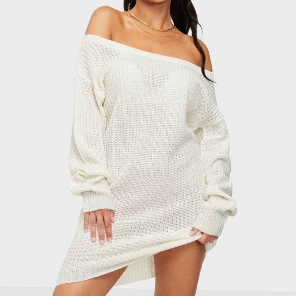 NWT Missguided Ayvan Off White Off Shoulder Knitted Jumper Dress